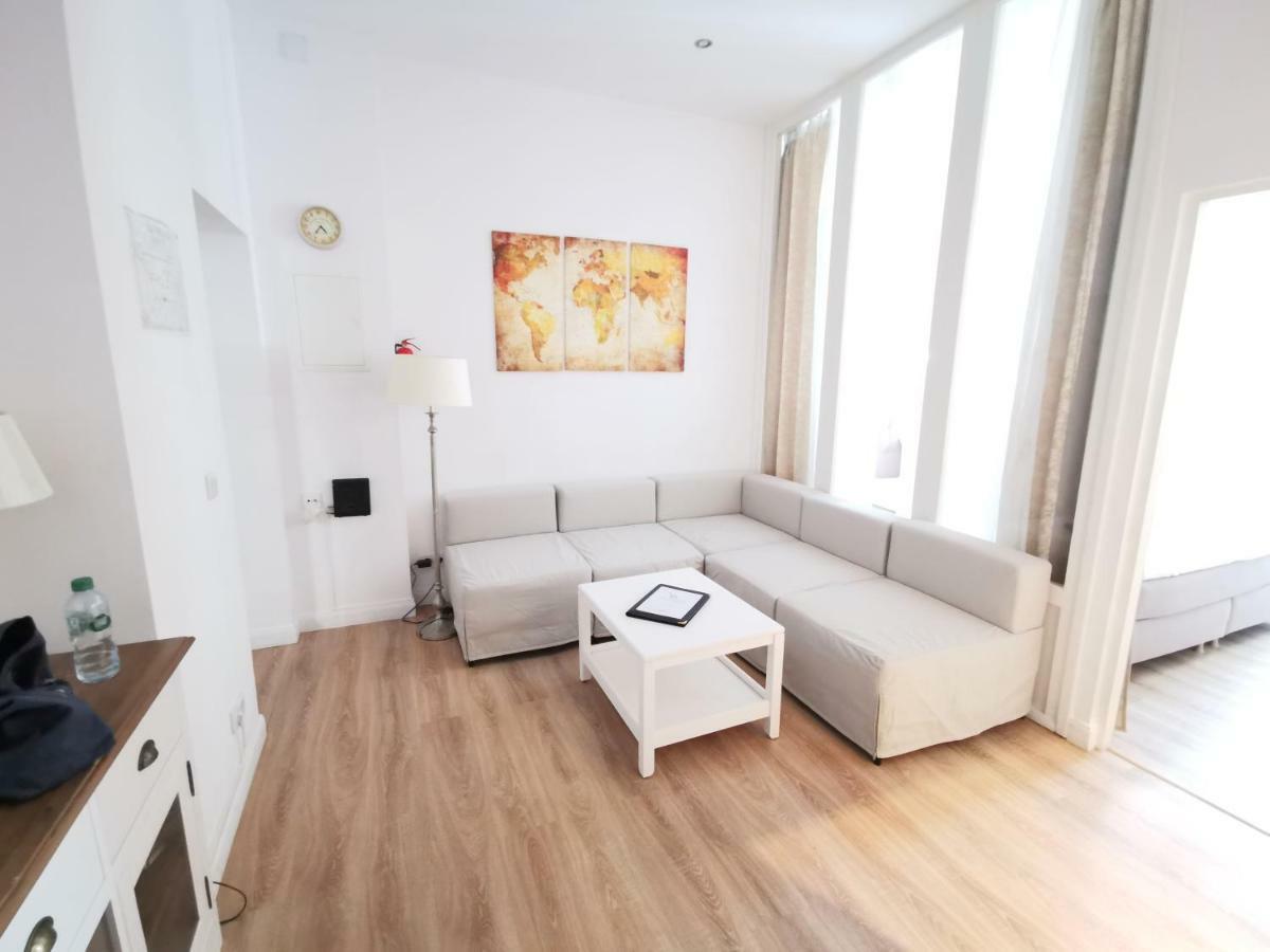 Fritz By Rockchair Apartments L Superhost Status L 3 Bedrooms Boxspringbeds 2 Bathrooms 2 Kitchen - Cozy Family & Business Flair Welcomes You! Berlín Exterior foto